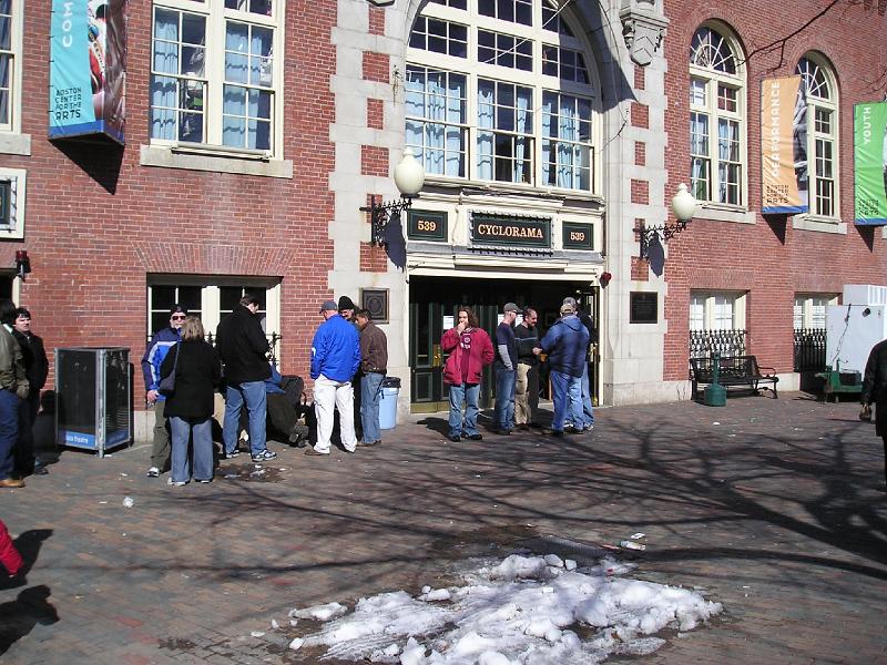ExtremeBeerFest (1).JPG - The line began to form an hour before the doors opened. Everyone was in a good mood anticipating what waited inside.
